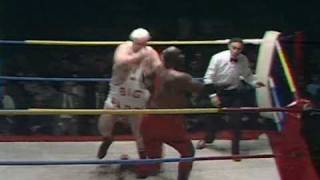 1982 BIG DADDY VS THE MISSISSIPPI MAULER british wrestling [upl. by Nahgem]