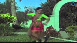 Avan Aval Adhu Movie  Andhanal Song [upl. by Tiffanle725]