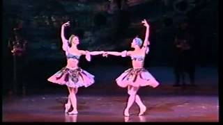 Le Corsaire odalisques 1991 Mariinsky [upl. by Dora512]