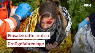 Einsatzkräfte im RheingauTaunus proben die Großgefahrenlage [upl. by Torrence83]