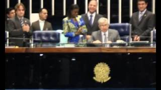 Francine Muyumba auratrice Sommet Mondial des femmes Brésil discours Parlement et Sénat Bresilien [upl. by Korry263]