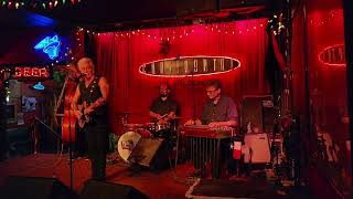 Dale Watson  Im a Lonesome Fugitive  The Continental Club  Austin Texas [upl. by Enilrem267]