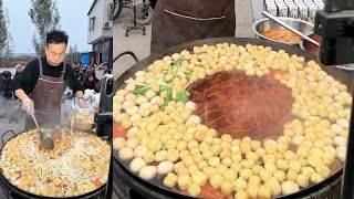 🥰The great man👍serves free dinner👍to the elderly💓in rural areas [upl. by Gannes]