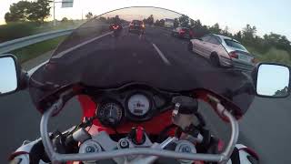 Suzuki TL1000S 1997 vs Bmw S1000XR 2022 top speed [upl. by Zusman558]