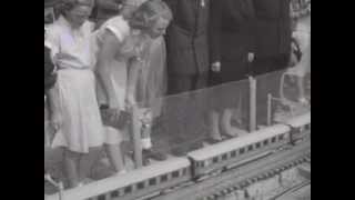 Opening Madurodam door prinses Beatrix 1952 [upl. by Gilbertine]