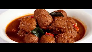 Quick amp Easy Meatballs Curry with limited ingredients [upl. by Oirogerg633]