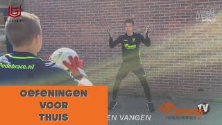 KEEPERSTRAINING  BLIJF FIT MET DEZE NIEUWE OEFENINGEN VOOR THUIS [upl. by Yrevi6]