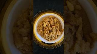 SOOJI KA HALWA  NAVRATRI PRASHAD ytshorts soojihalwa navratri recipe indianrecipe foodie [upl. by Anirehs547]