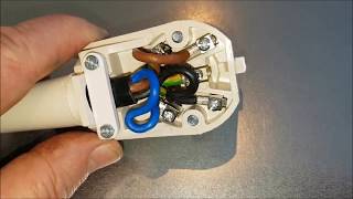 How to attach a perilex plug at a inductioncooker [upl. by Fidole]