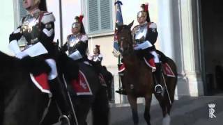 Cambio della Guardia Solenne in occasione della Festa del Tricolore [upl. by Tica]