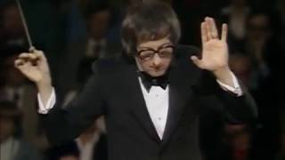 André Previn conducts Prokofiev’s “Lieutenant Kijé” Suite [upl. by Eserahs]