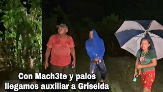 Hombres rondean la casa a Griselda la Quier3n v1olar le desconectan la luz desde la casa de willy [upl. by Hennebery]