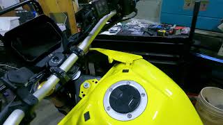 Mccruise control installation and heated grip for suzuki vstrom 800de 2023 [upl. by Aimas]