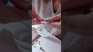 Astuce  enfiler le curseur sur sa fermeture éclair couture sewing tutocouture [upl. by Satterlee60]