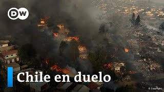 Chile busca más víctimas y combate incendios forestales [upl. by Abbotson]