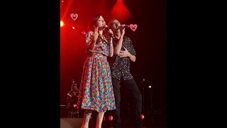 Mon Laferte cantando junto con Los Auténticos Decadentes [upl. by Ajax789]