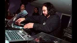 David Mancuso The Loft NYC  Live  Respect Paris 2001 [upl. by Cressy963]