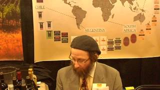 The Kosher Wine Review 129 PrimoV Prosecco [upl. by Gebhardt358]