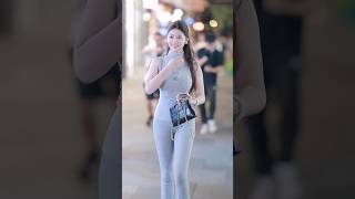 Chinese street fashion beautiful girl chinesestreetfashion mejoresstreetfashion tiktokfashion [upl. by Doane]