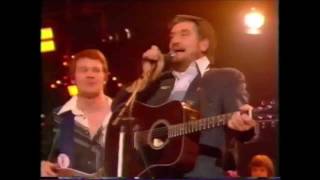 Boxcar Willie  Night train to Memphis Wembley 1980 [upl. by Yetnruoc438]