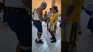 Carmencita y el Magnate sorprenden con su baile elsalvador dance [upl. by Oecam388]