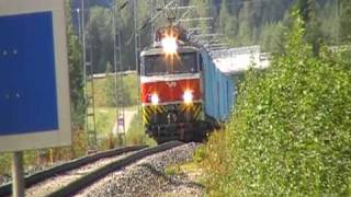 Finnish freight train passed Pertti level crossing and Niemisjärvi ex railway station [upl. by Laurentia288]