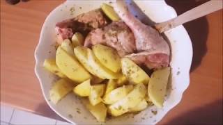 COMMENT FAIRE DU POULET ET SES POMMES DE TERRE AU FOUR🍛🍜BARATISTALOVELY [upl. by Akihsal]