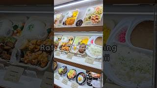 Rating Everything I ate in Hawaii Foodland 7eleventravel kingcrabpokecookiedo [upl. by Yeblehs]