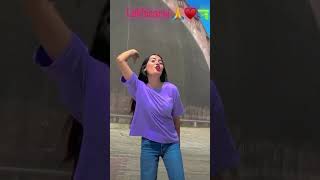 Dhara Dhara Goli chalta ❣️ song mujhe delhi bollywood yehbhikoifamousplaceh [upl. by Yenoh]