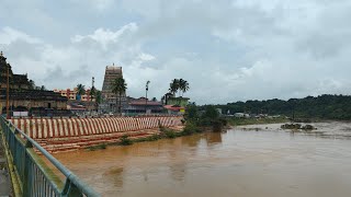 Beautiful Tunga River flowing across Sringeri Karnataka Temple [upl. by Nivlag]