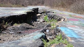 Centralia  Abandoned amp Broken Highway Route 61 [upl. by Dilly]