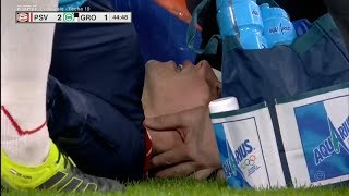 Terrible lesion de Hirving Lozano tras choque de cabezas  PSV vs Groningen HD 26012019 [upl. by Ardnalak]