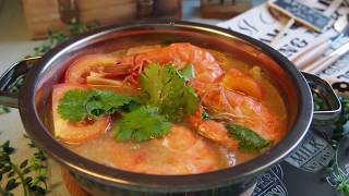 How to make Tom Yum Soup w Shrimp from Scratch Tom Yum Goong 泰式酸辣汤 [upl. by Oiracam]