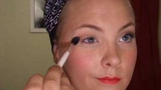 Rosie The Riveter Inspired Tutorial LovenLipstick [upl. by Ademordna]