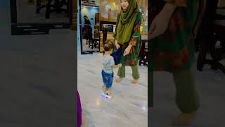 দেখুন সাহীর বাহির থেকে চলে আসছে cutebaby saheer funny youtubeshorts [upl. by Nyleahcim158]