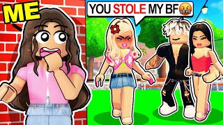 I SPIED On BADDIE ODERS In BERRY AVENUE Roblox Berry Avenue [upl. by Ljoka]