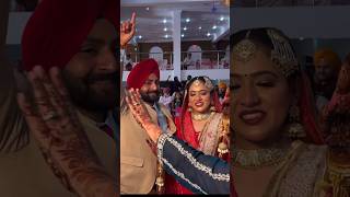 Ni tu jatt di pasand jatti ne viyoni aa 🤩❤️ wedding coupledance couple love shorts dance song [upl. by Adnarom965]