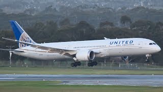 SMART United Airlines 7879 Landing at Melbourne Airport [upl. by Terza370]