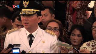 Presiden Jokowi Lantik Ahok Jadi Gubernur DKI Jakarta  Liputan Berita VOA 19 November 2014 [upl. by Erdei776]