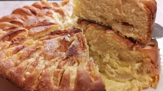 Moist Apple cake recipe with vanilla cream  Deilig Eplekake med Vaniljekrem [upl. by Fafa]