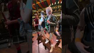 Thomas Gottschalk amp Guido Crantz im Marstall auf dem Oktoberfest 2024 „Rockin’ All Over the World“ [upl. by Finah]