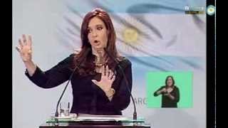 Cadena Nacional de Cristina Kirchner Créditos Procrear del Bicentenario [upl. by Enyalb]