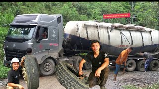 1 day long journey to repair and rescue damaged heavy trucks  Nam repair carGiang repairer car [upl. by Halyk]