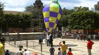 Tirindaro Globos de Cantoya 2012 [upl. by Romeu]