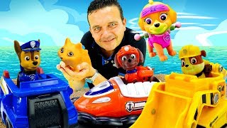 Paw Patrol de juguete Una serie de juegos con la Patrulla Canina Videos para niños [upl. by Erdnoed]