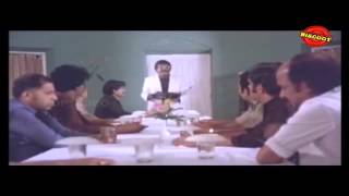 Mazha Peyyunnu Maddalam Kottunnu Malayalam Movie Comedy Scene Jagathy and Pappu [upl. by Auqenehs]