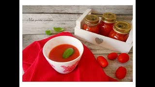 Sugo di pomodori freschi  Conserve per linverno [upl. by Carline805]