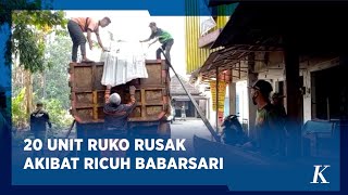 Petugas Bersihkan Sisa sisa Kerusuhan di Babarsari DI Yogyakarta [upl. by Annaitat]