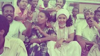 ABDIKHADAR XASAN IYO BINTI CUMAR GACAL GUN IYO BAAR WITH LYRICS 2016 [upl. by Eserahc148]