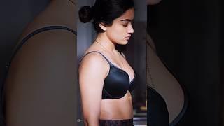 Rashmika Mandhanna Hot navel and cleavage  Rashmika mandhanna hothotnavelmalludesiviralvideo [upl. by Eatnoid]